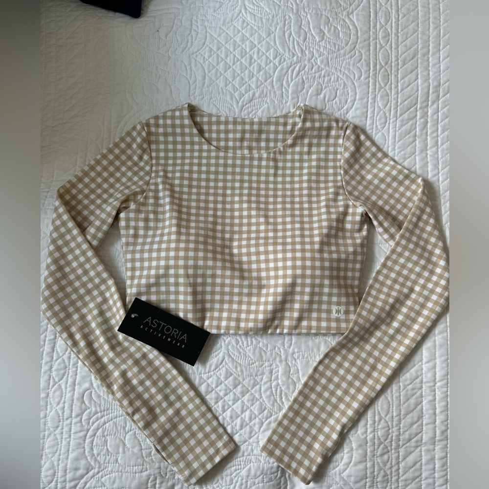 Astoria gingham top size M